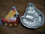 Cake Tin - Pirate Ship