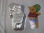 Cake Tin - Pooh Bear