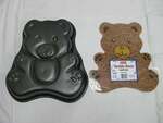 Cake Tin - Teddy Bear