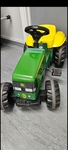 John Deere Tractor 2010