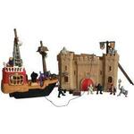 Pirates Attacking The Castle Set