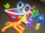 Fisher-Price Amazing Animals Boat