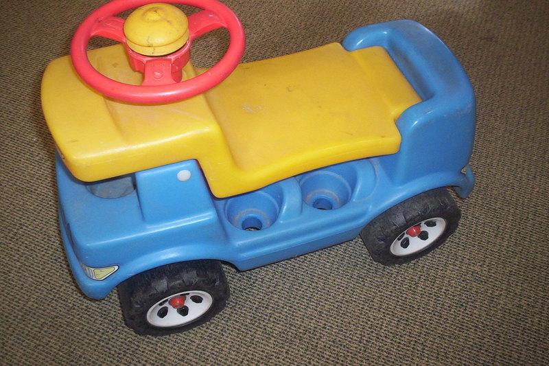 34: Bigger Family Shuttle Bus Ride On 2