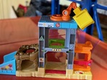 Little People Load Up ‘n Learn Construction Site, musical playset 