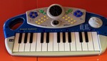 Kawasaki Deluxe Melody Compact Keyboard