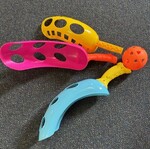 Scoop And Ball Toss Set for 3 People