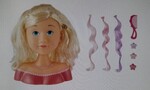 8 Piece Fashion Doll: Hair Styling Head 