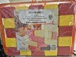 C9: Kick it Bricks - Red and Yellow
