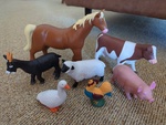 R9: Jumbo Farm Animals