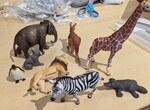 R26: Schleich Animal Set (8)