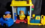 Road Trip Ready Garage 2 - Little People