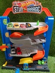 Hot wheels Stunt Garage