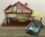 Bluey Heeler Family Home & Pool