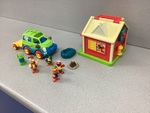 Sesame Street Holiday Camper Van & Schoolhouse