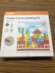 Create and screw building kit