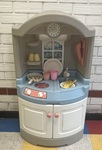 Hooded Kitchenette