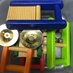 143: Musical instruments - 7 pieces