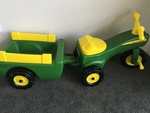 John Deere Tractor and Trailer Ride On 