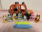 Bluey Family Car & Characters