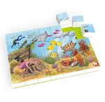 Puzzle colorful underwater world