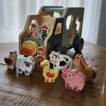 Wooden Farm Animal Sorting Truck