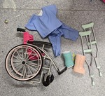 Baby doll injury/doctor set