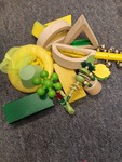 Sensory Bag - 26 green and yellow items