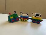 farm set (tractor, 2x trailers, horse, cow)