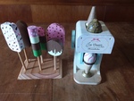 Ice cream machine 
