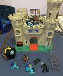 565: Battle castle 