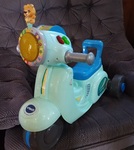 839: Vtech ride & balance scooter