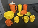 Tupperware Tea Set