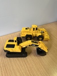 CAT Mini Bulldozer & Digger 