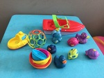 Assorted bath toys