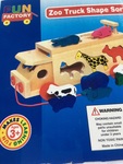 Zoo truck shape sorter+7 animals