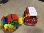 Mega Block Car + Blocks 27 pieces
