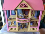 Pink Dolls House + 19 Furniture 