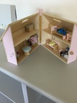 Woden travel dolls house 