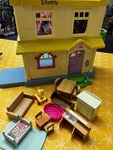 FISHER PRICE DOLL HOUSE