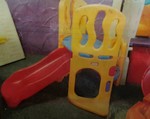 HIDE AND SLIDE CLIMBER