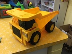  DUMP TRUCK