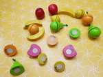 WOODEN FRUIT