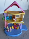 Fisher Price My First Doll House 