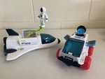 I5 032: Space Shuttle & Rover 