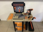 I1 017: Black & Decker Workbench 