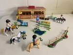 I6 012: Playmobil Riding School 