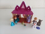 Frozen - Anna's house