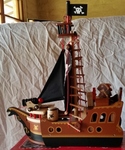 Pirate ship (small parts separate)