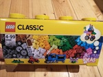 Lego classic brick box (not necessary to count pcs)