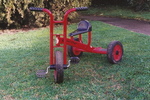 TRICYCLE RED